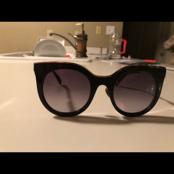 Gorgeous Balmain women’s sunglasses